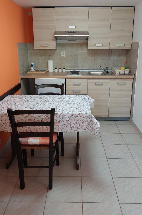 Apartment Drenovica Pula Zewnętrze zdjęcie