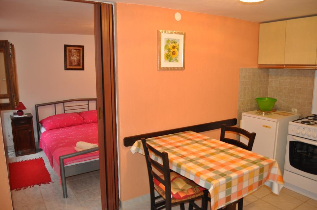 Apartment Drenovica Pula Pokój zdjęcie